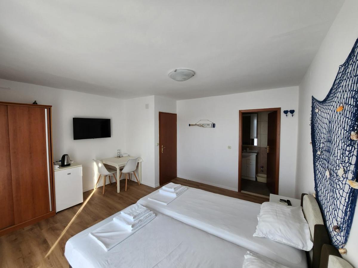 Apartmani Neva Супетар Екстериор снимка